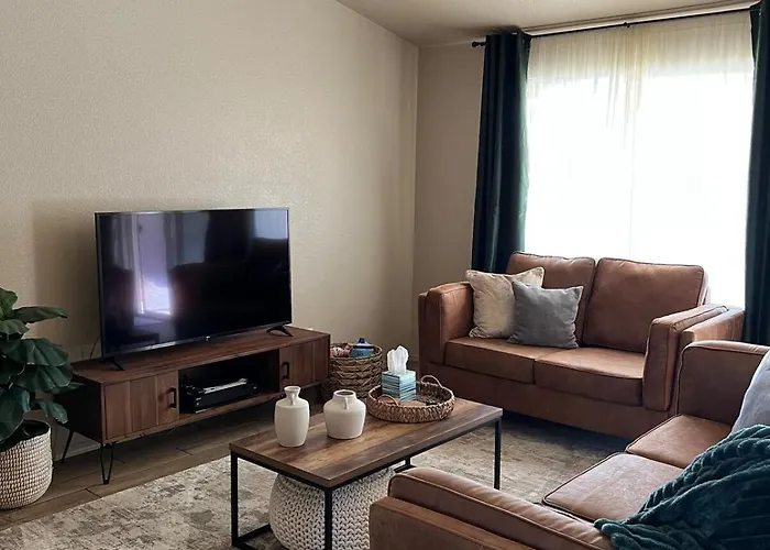 Our Cozy Fully Equipped Сasa de vacaciones *